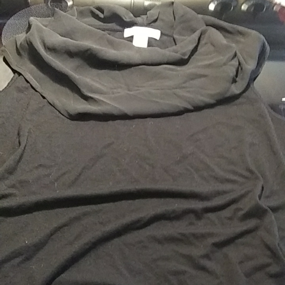 🖤 Coldwater Creek top🖤